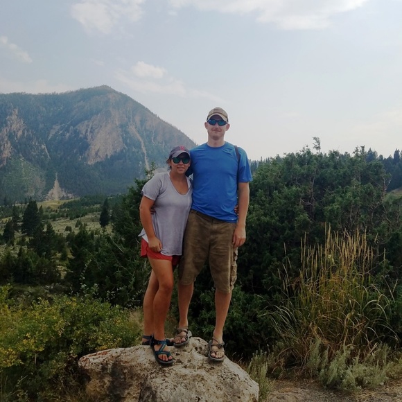 Meet your Posher, Natasha J - Picture 2 of 8